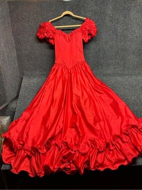 Vintage Ballgown Dress 12 Red Satin Off Shoulder Ruffle Sweetheart Prom Formal